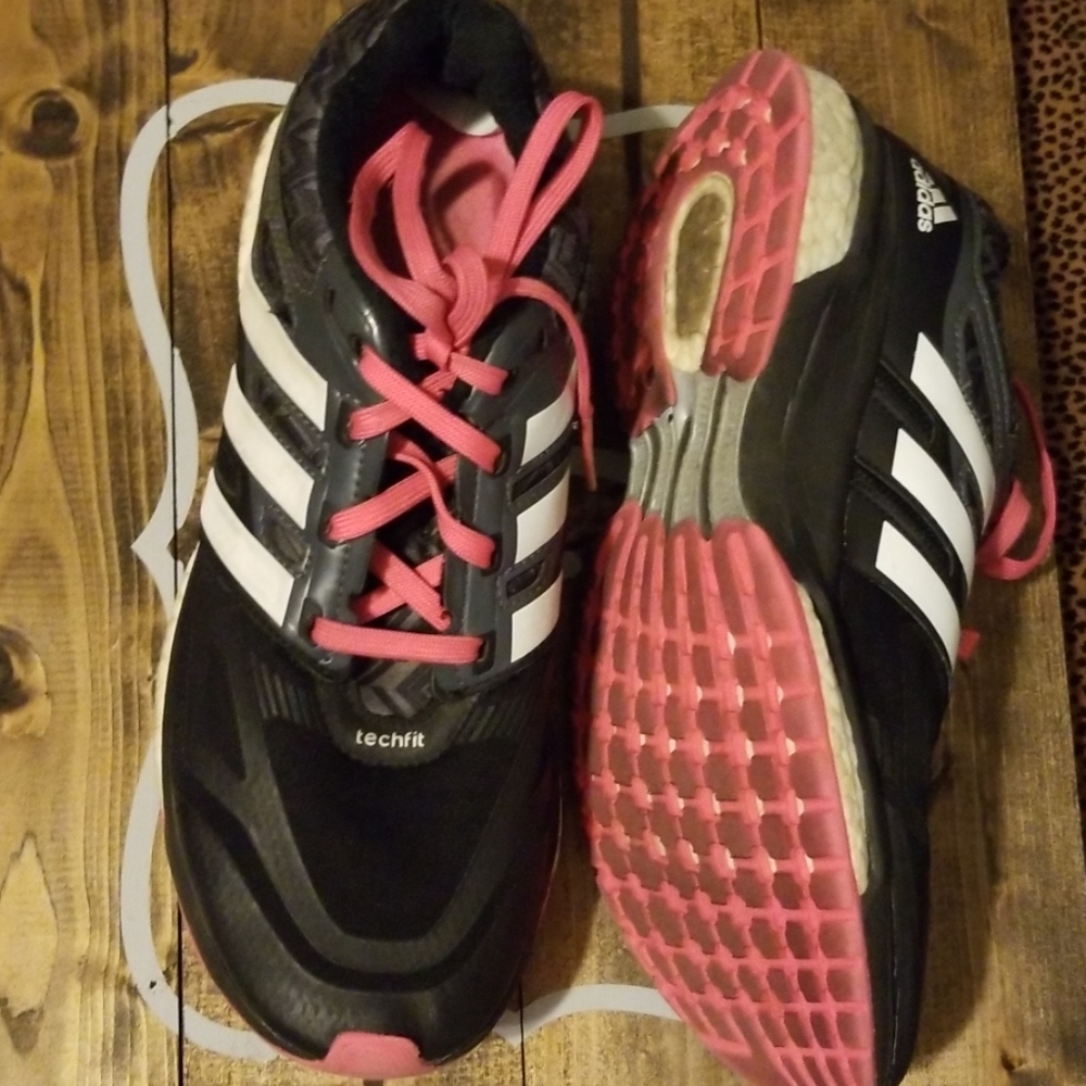 Adidas - Picture 3 of 4